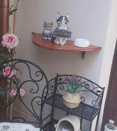 Casa Dell'artista Singola E Indipendente
